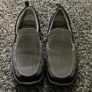 Men's Faded Glory Gray and Black Slip-On Loafers (9) EUC